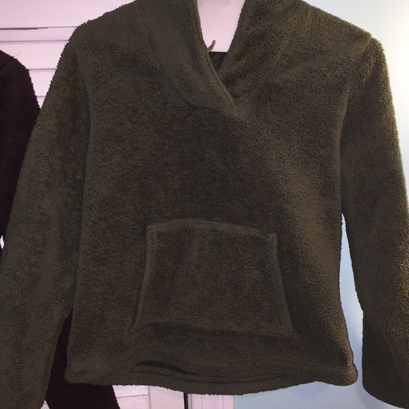 Land’s End Warm Fleece Pullovers Sizes 10-12 M - Picture 6 of 7